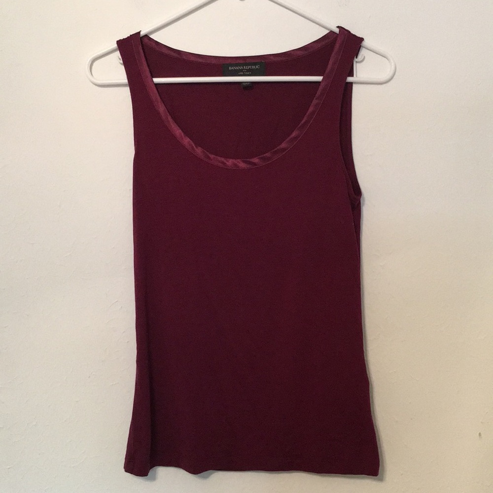 Banana Republic Luxe Touch Tank